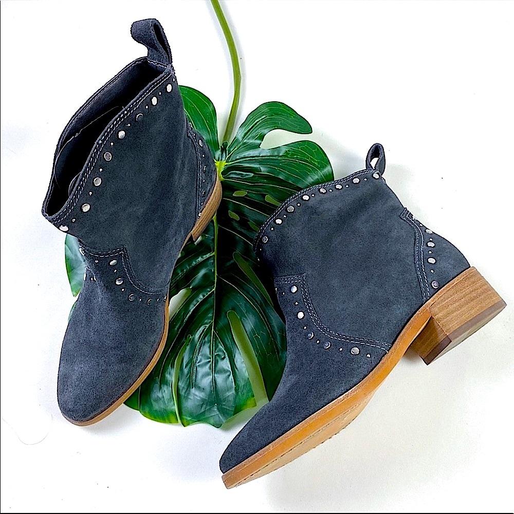 Dolce Vita Suede Studded Tobin Ankle Booties Gray